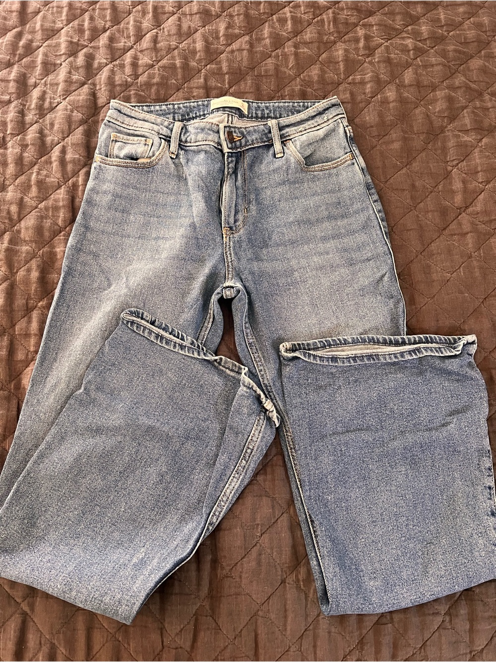 Abercrombie & Fitch Vintage Flare High Rise  Jeans Sz 4 27